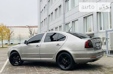 Седан Skoda Octavia 2012 в 