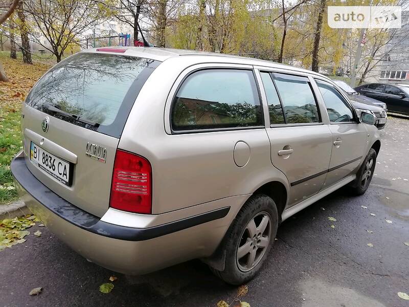 Універсал Skoda Octavia 2004 в Полтаві