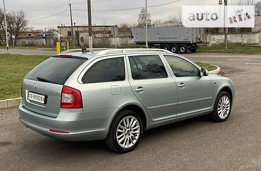 Универсал Skoda Octavia 2011 в Ровно