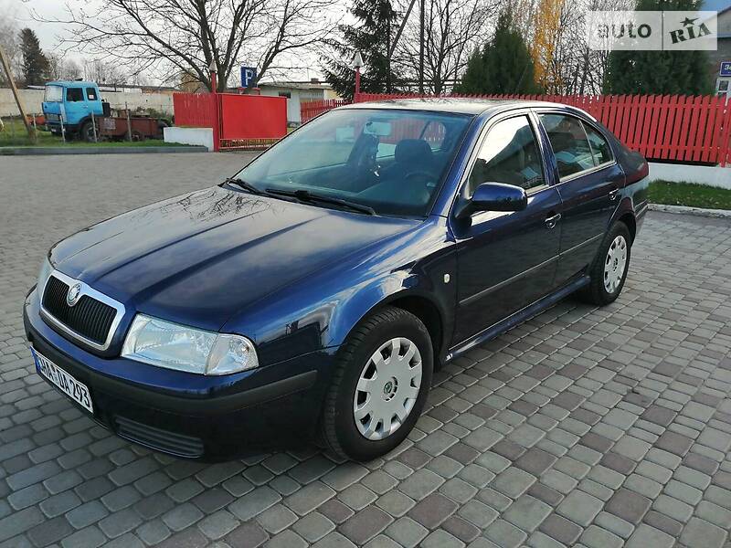 Хэтчбек Skoda Octavia 2004 в Любаре