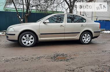 Хэтчбек Skoda Octavia 2005 в 