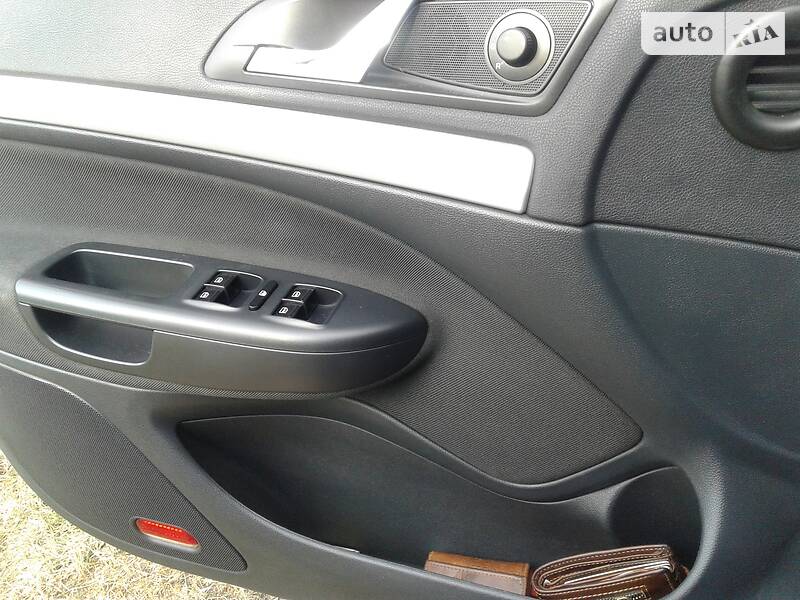 Ліфтбек Skoda Octavia 2012 в Звенигородці фото 8 Ліфтбек Skoda Octavia 2012 в Звенигородці