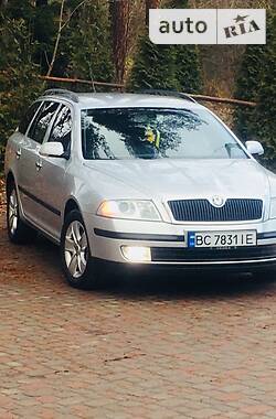 Универсал Skoda Octavia 2008 в Дрогобыче