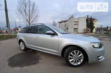 Универсал Skoda Octavia 2014 в Львове