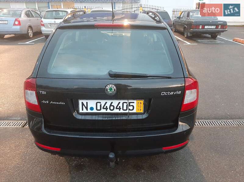 Универсал Skoda Octavia 2010 в Ужгороде