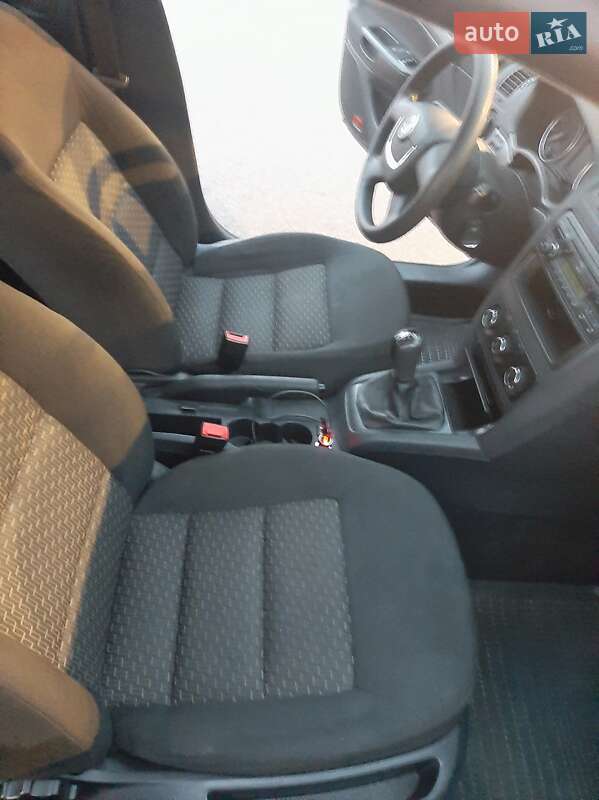 Универсал Skoda Octavia 2010 в Ужгороде