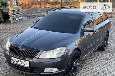 ISSY1519様おまとめ 楽天市場】【5色】TSUKIKUSA (ツキクサ) BOX型コインケース