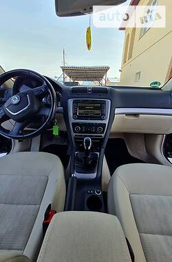 Універсал Skoda Octavia 2011 в Калуші