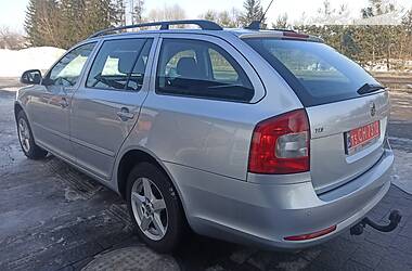 Универсал Skoda Octavia 2010 в Самборе