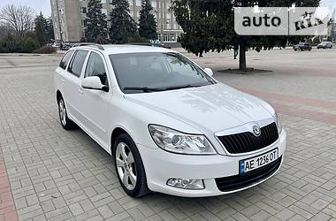 Универсал Skoda Octavia 2010 в Никополе