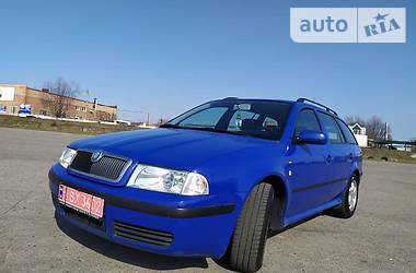 Универсал Skoda Octavia 2003 в Полтаве