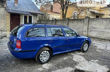 Универсал Skoda Octavia 2006 в Черновцах