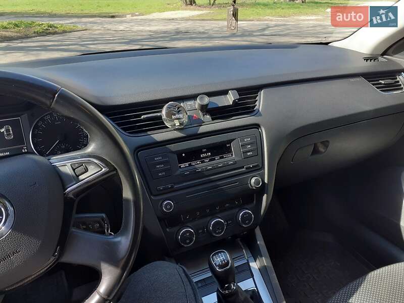 Лифтбек Skoda Octavia 2014 в Киеве