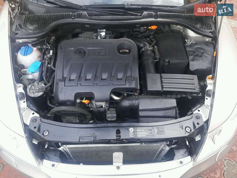 Универсал Skoda Octavia 2012 в Чернигове