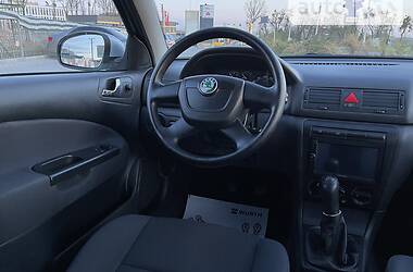 Универсал Skoda Octavia 2010 в Виннице