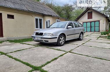 Універсал Skoda Octavia 2000 в Гусятині