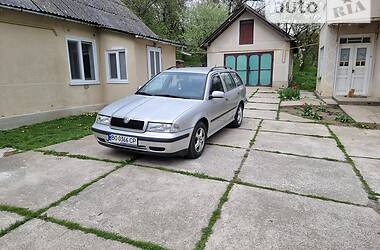 Универсал Skoda Octavia 2000 в Гусятине