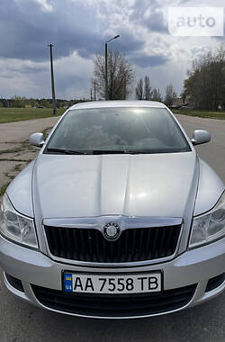 Хэтчбек Skoda Octavia 2010 в Киеве