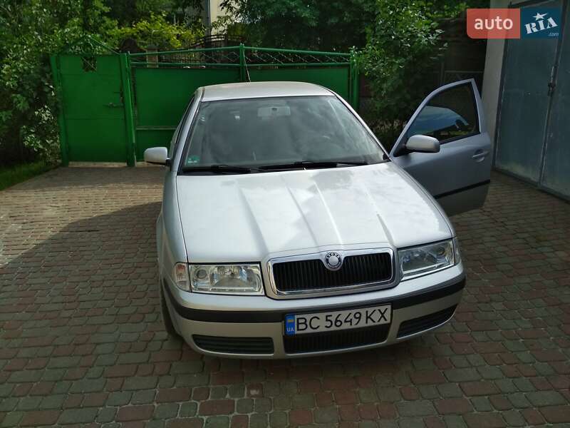 Skoda Octavia 2003