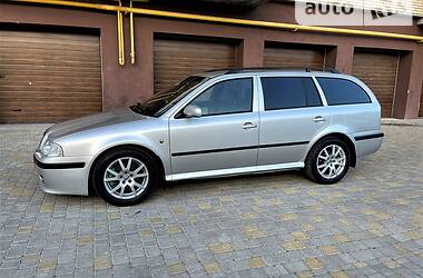 Универсал Skoda Octavia 2003 в 