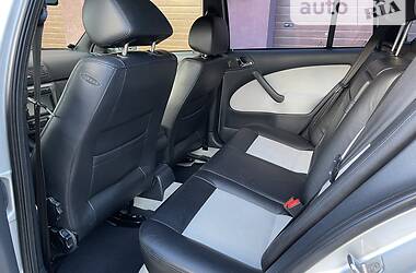 Универсал Skoda Octavia 2003 в 