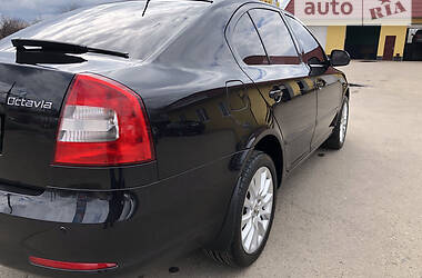 Хэтчбек Skoda Octavia 2012 в 