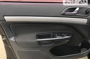 Хэтчбек Skoda Octavia 2012 в 