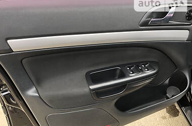 Хэтчбек Skoda Octavia 2012 в 