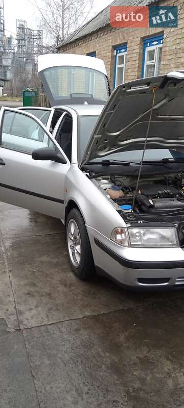 Ліфтбек Skoda Octavia 1999 в Корсунь-Шевченківському