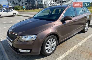 Универсал Skoda Octavia 2015 в 