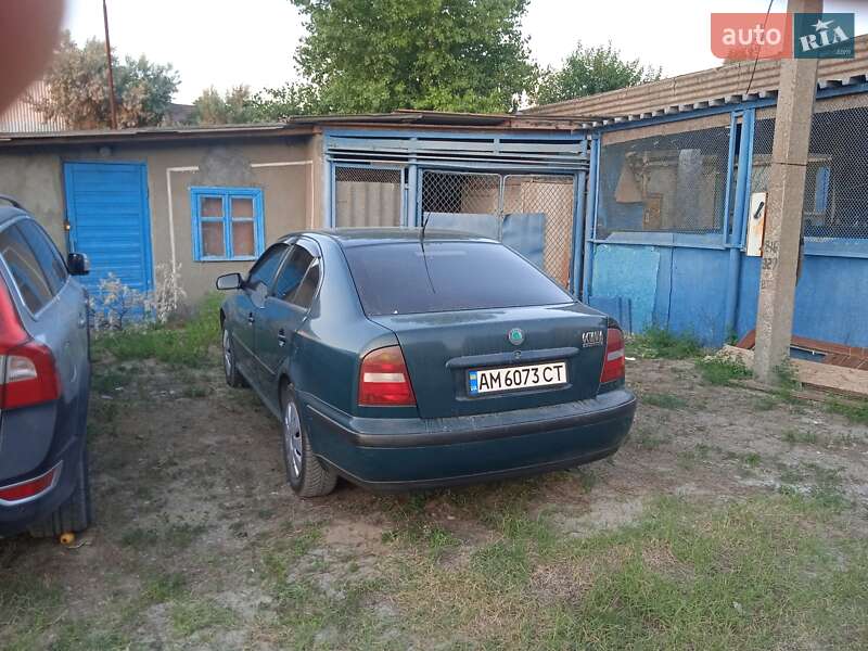 Хэтчбек Skoda Octavia 2000 в Житомире