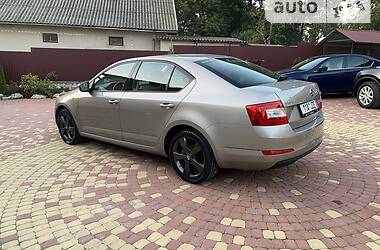 Лифтбек Skoda Octavia 2016 в Тернополе