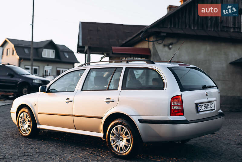 Універсал Skoda Octavia 2003 в Бучачі