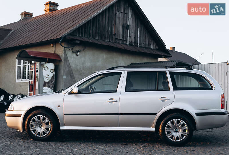 Універсал Skoda Octavia 2003 в Бучачі