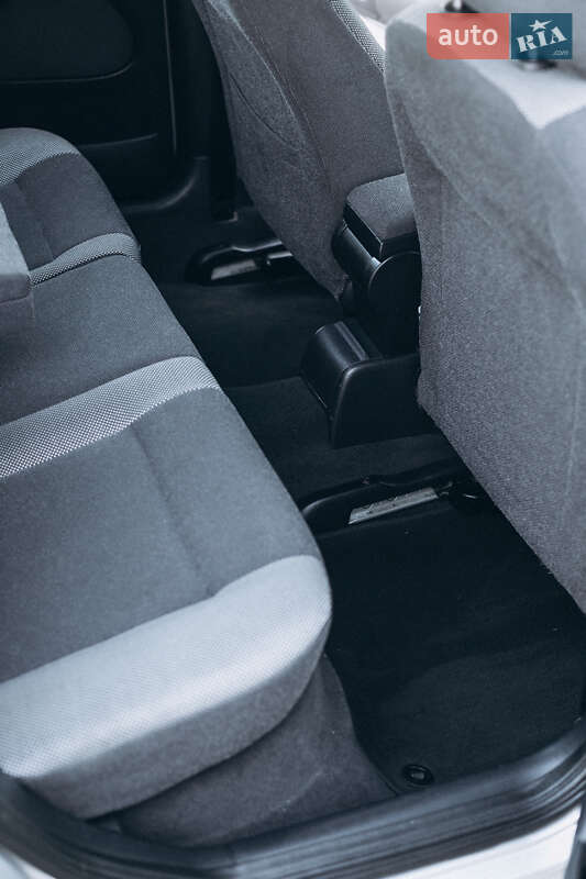 Універсал Skoda Octavia 2003 в Бучачі