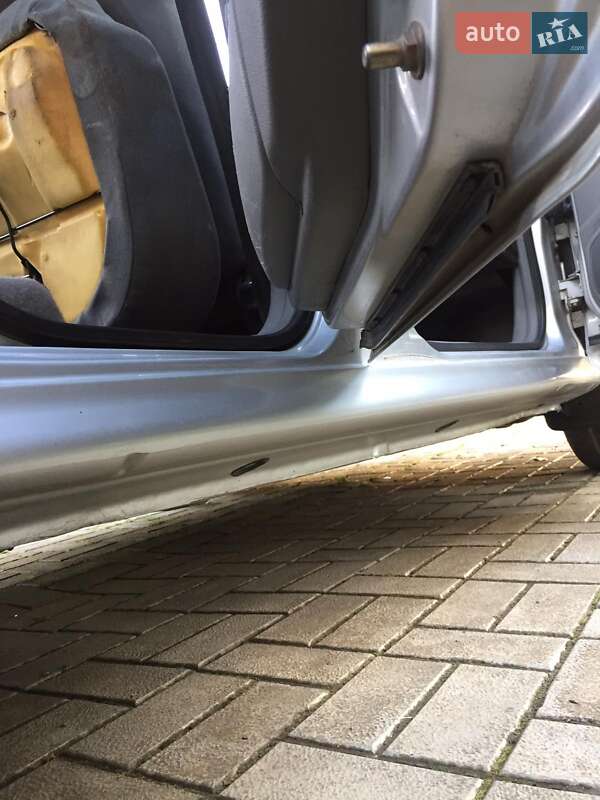 Ліфтбек Skoda Octavia 2001 в Томашполі