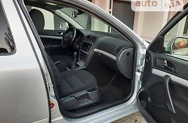 Седан Skoda Octavia 2011 в Луцке