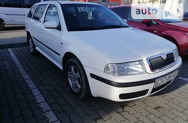 Универсал Skoda Octavia 2002 в Львове