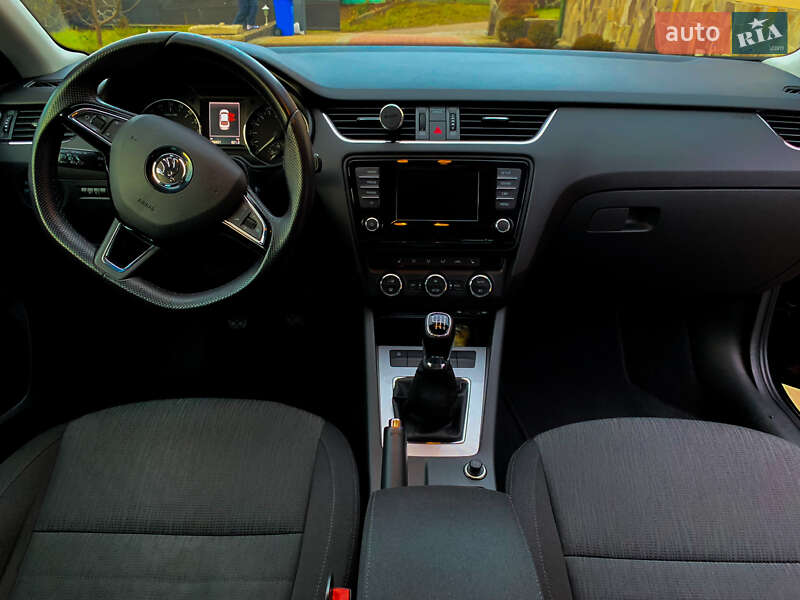 Лифтбек Skoda Octavia 2015 в Мукачево