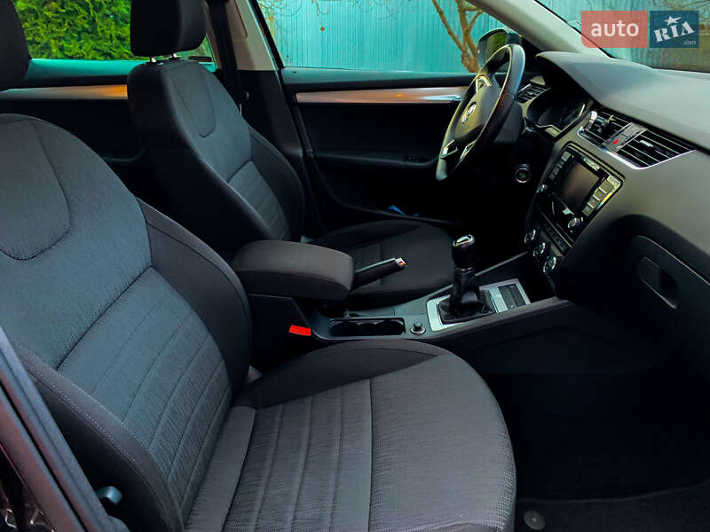Лифтбек Skoda Octavia 2015 в Мукачево