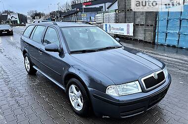 Универсал Skoda Octavia 2010 в Виннице