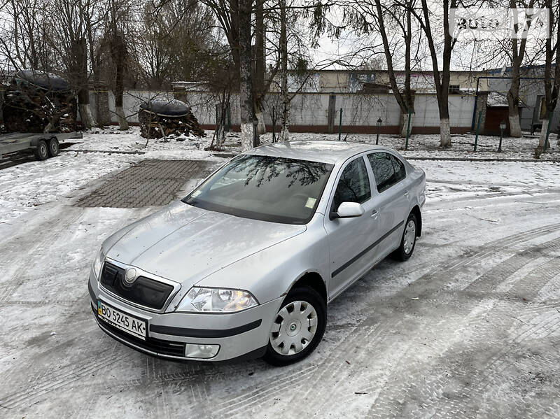 Седан Skoda Octavia 2008 в Тернополе