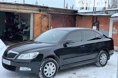 Седан Skoda Octavia 2010 в Полтаве