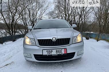 Универсал Skoda Octavia 2010 в Калуше