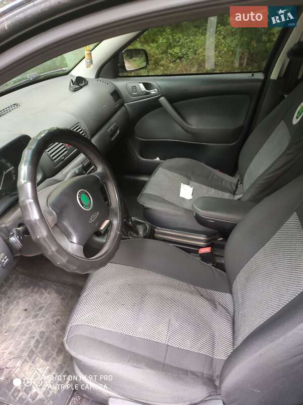 Лифтбек Skoda Octavia 2008 в Киеве