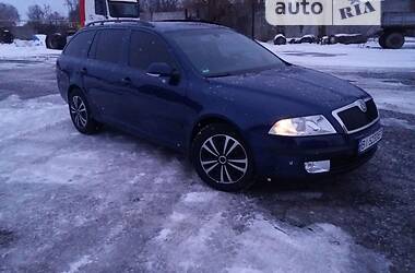 Универсал Skoda Octavia 2006 в Хороле