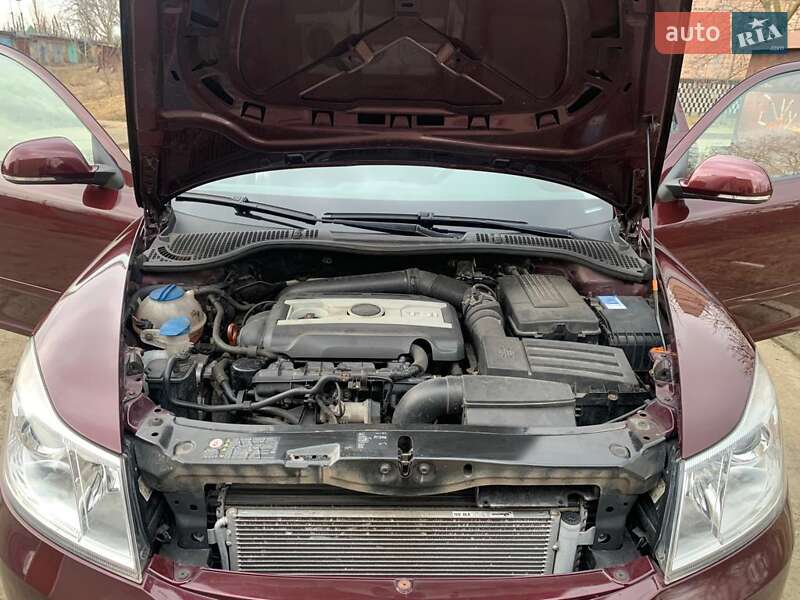 Универсал Skoda Octavia 2010 в Марганце фото 16 Универсал Skoda Octavia 2010 в Марганце