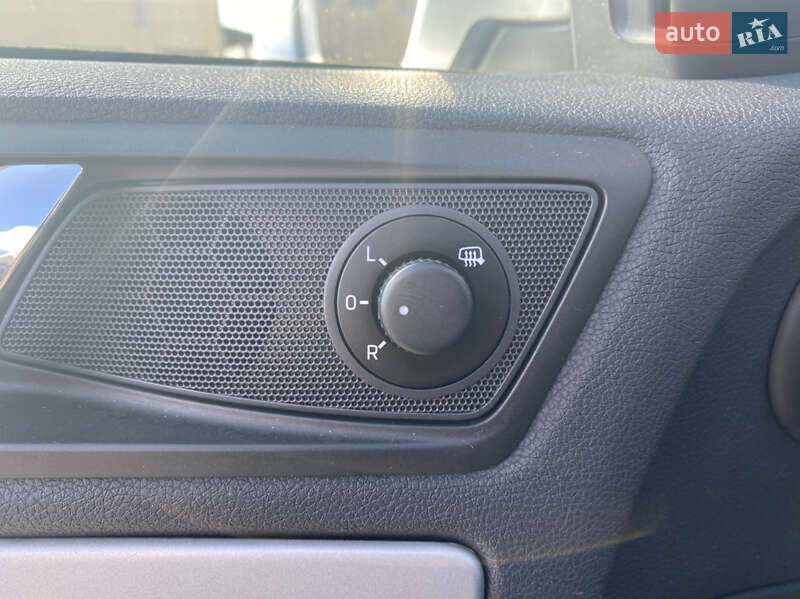 Универсал Skoda Octavia 2012 в Черновцах