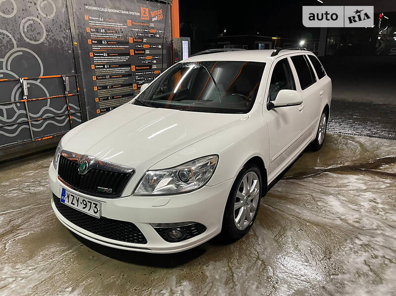 Универсал Skoda Octavia 2011 в 