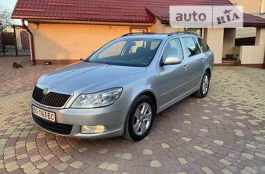 Універсал Skoda Octavia 2011 в 